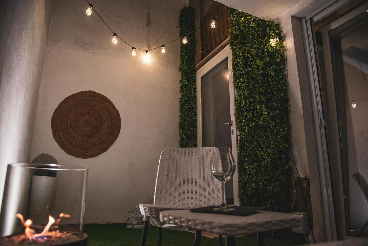 شقة Asmara Exclusive "Loft Industrial" برينديسي المظهر الخارجي الصورة