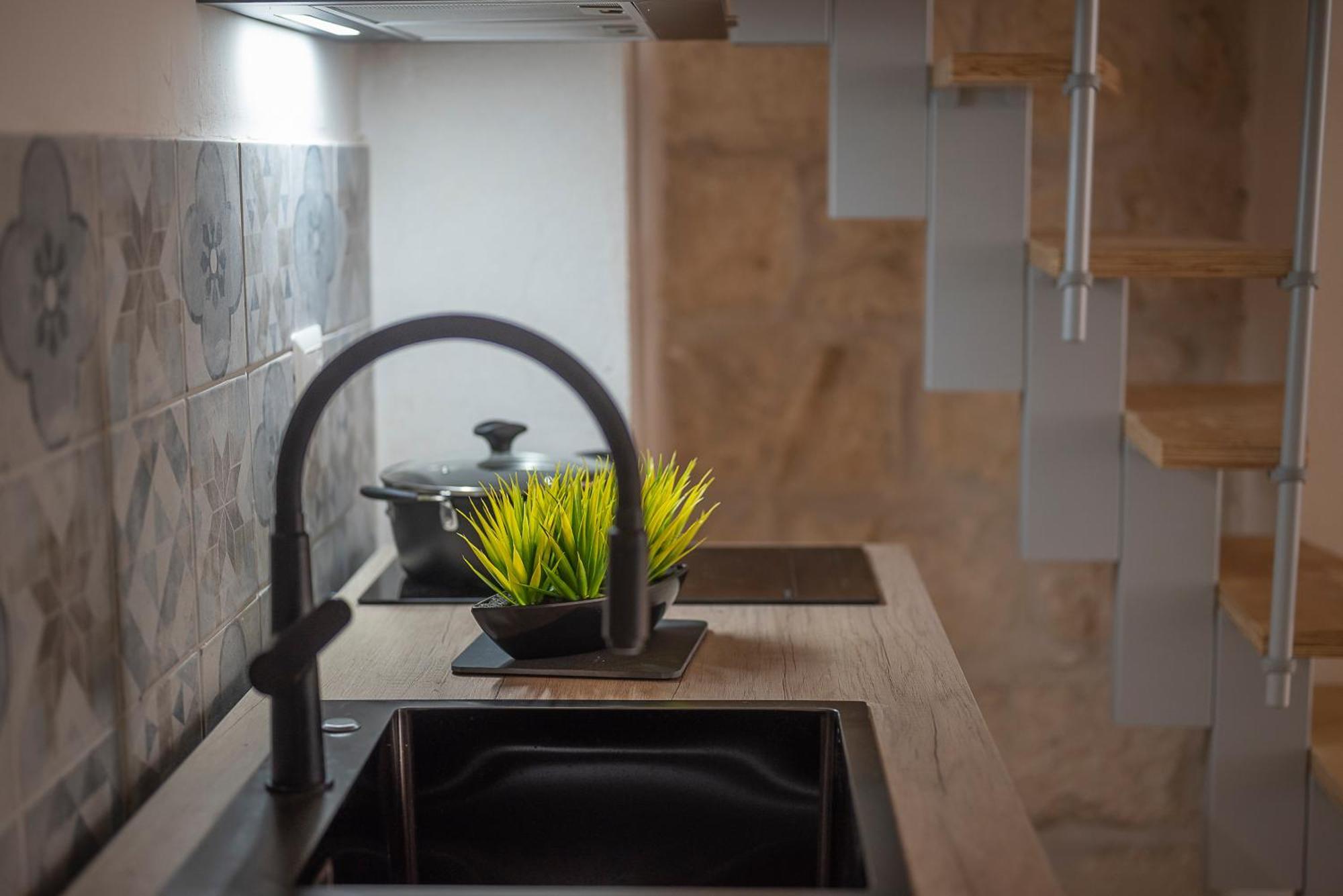 شقة Asmara Exclusive "Loft Industrial" برينديسي المظهر الخارجي الصورة